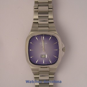 GLASHÜTTE Seventies Panorama Date