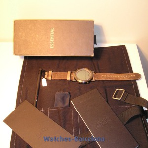 SUUNTO Essential steel
